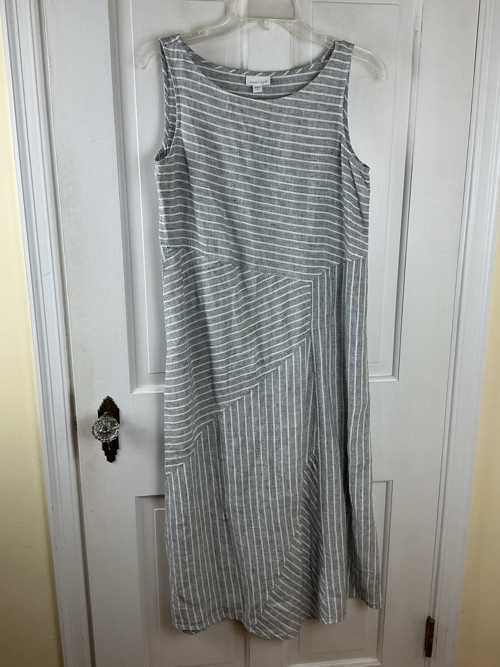 J. Jill Love Linen Sleeveless Striped Maxi Dress Gray and White Pockets